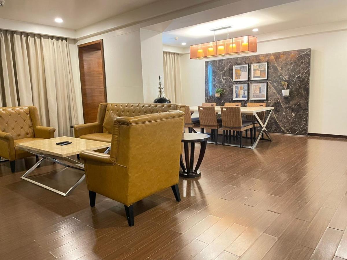 Paradigm Sarovar Portico Kakinada Exterior photo