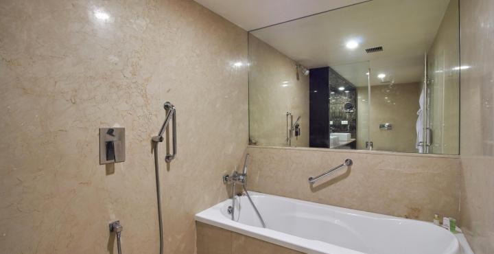 Paradigm Sarovar Portico Kakinada Exterior photo
